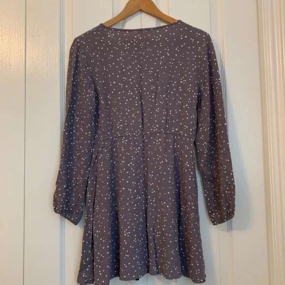 Dress - Picture 2 of 4